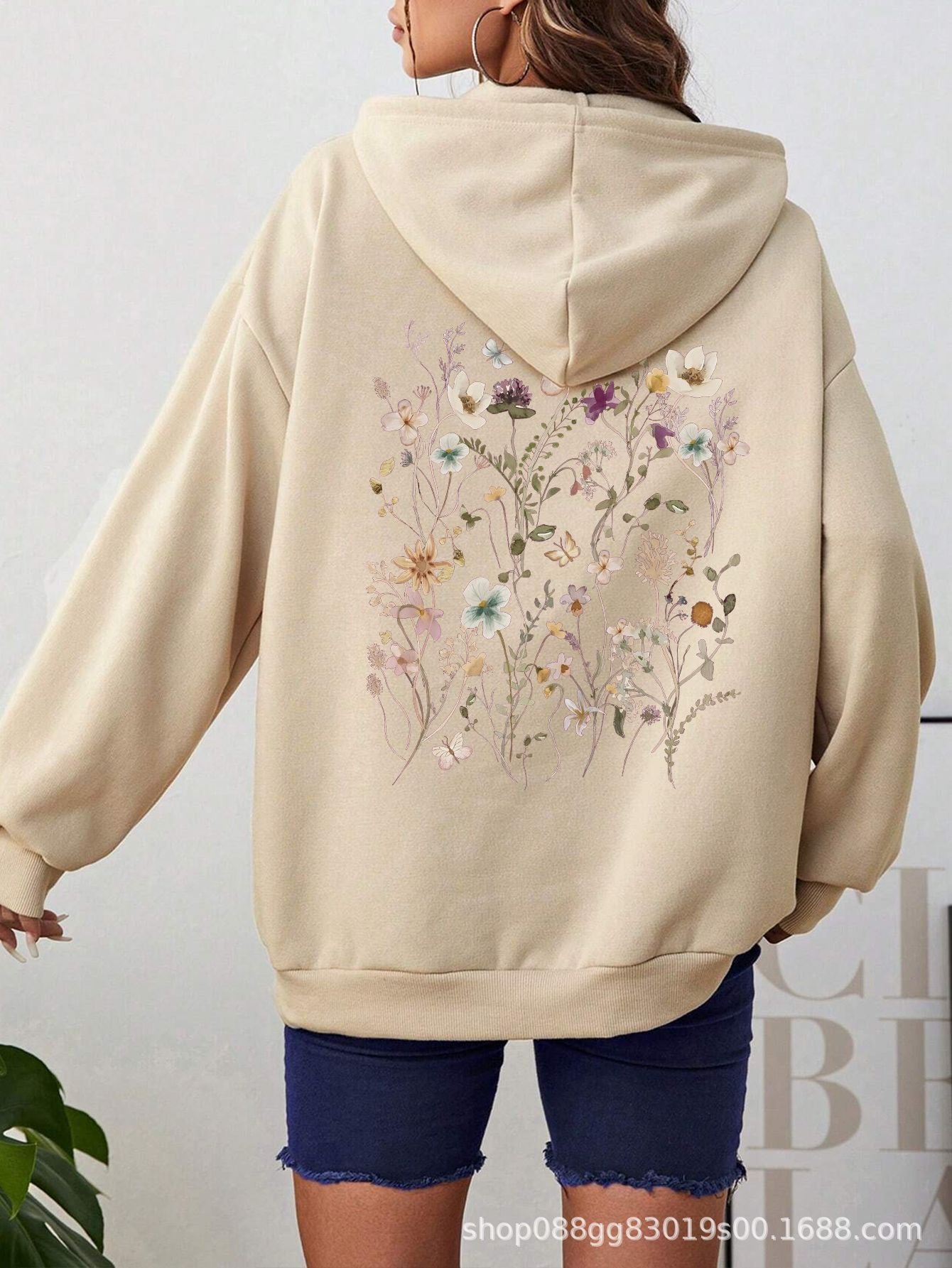 Women's Floral Letter Graphic Pullover Hoodie