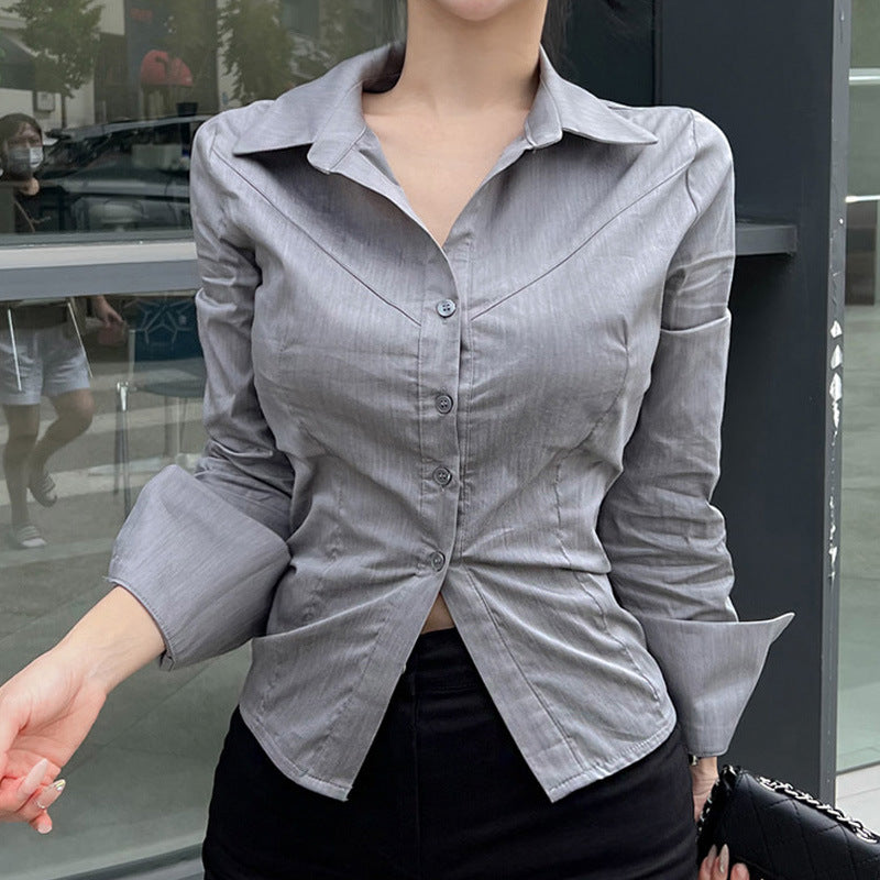 Elegant Gray Design Shirt With Long Sleeves A Turn-down Collar And A Side Slit