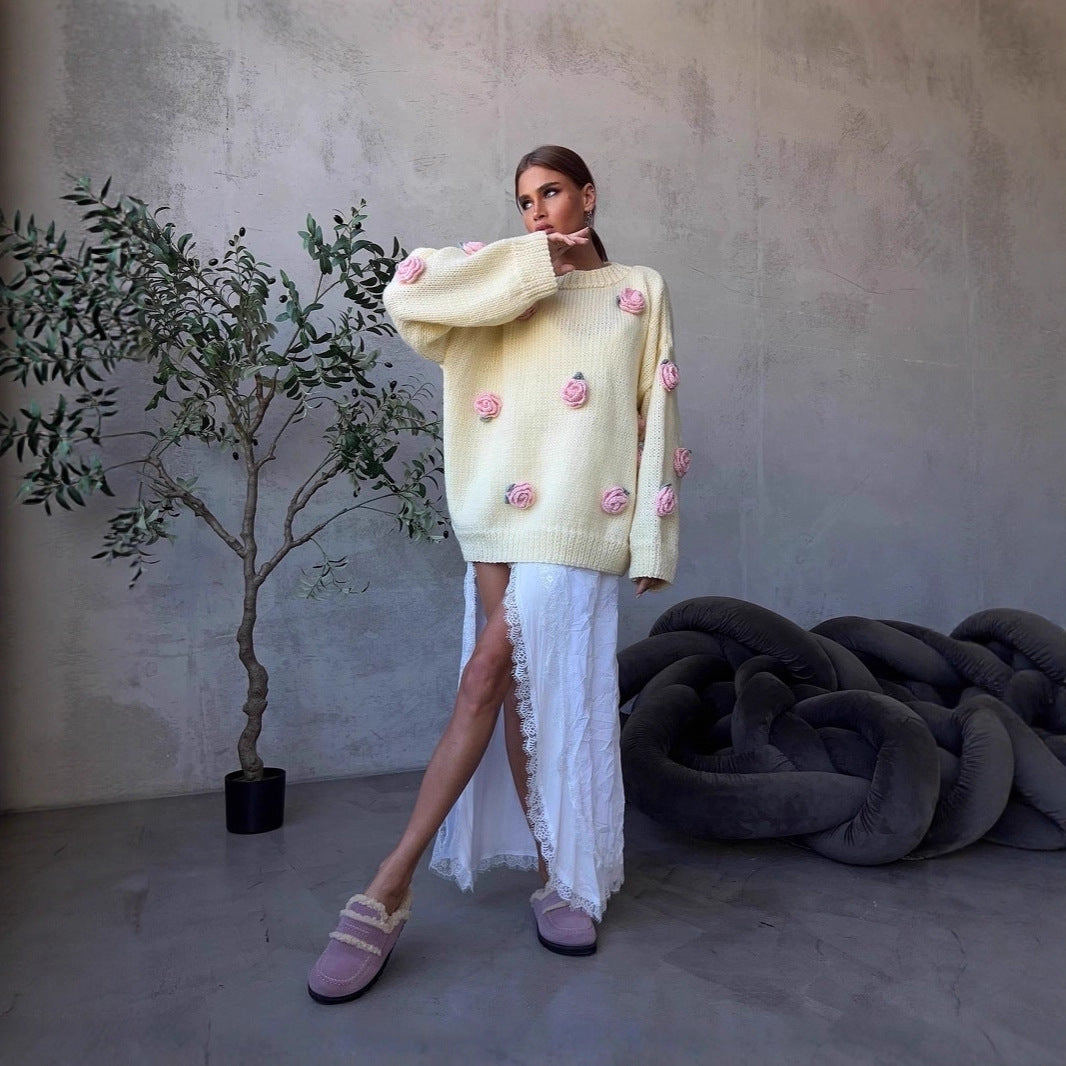 American and European-style Floral-decorated Sweater