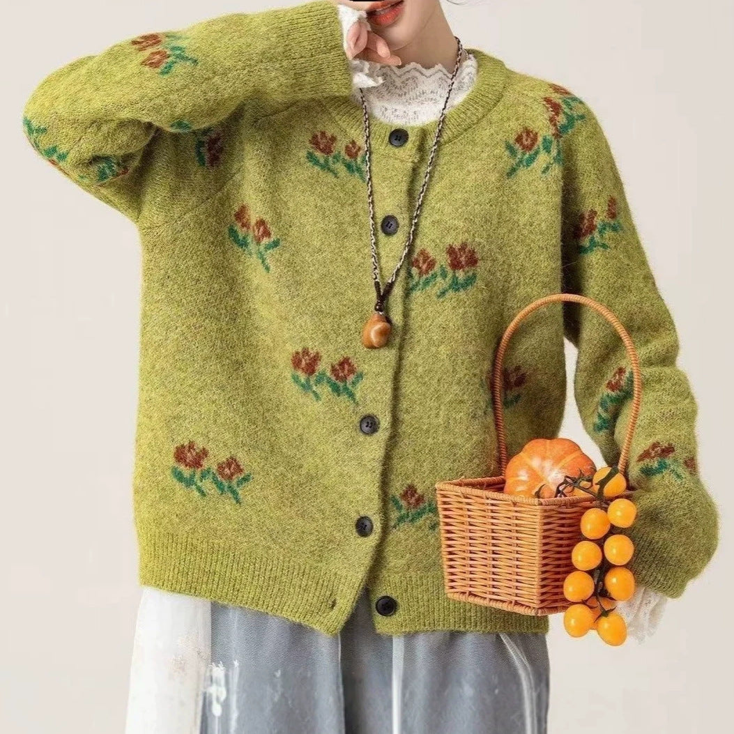 Retro-style Design Forward Floral Knit Cardigan