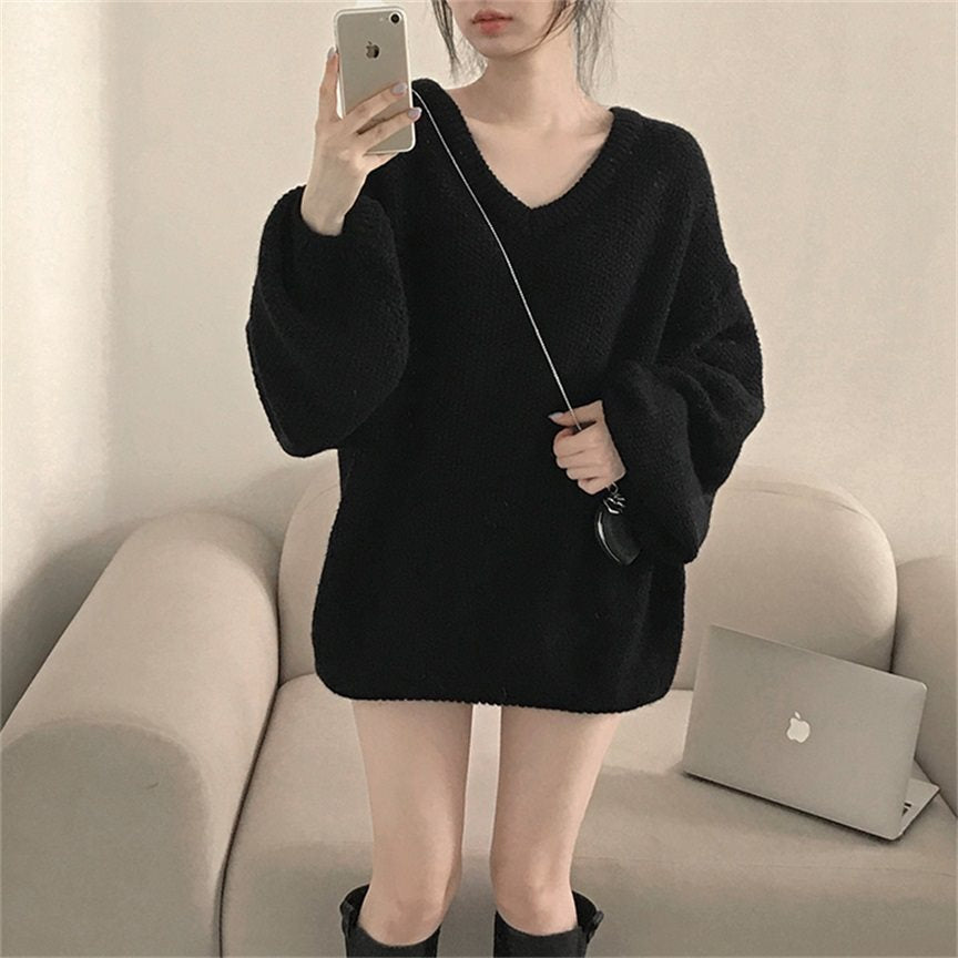 Autumn and Winter Thick V-neck Sweater Loose Mid-length Sweater