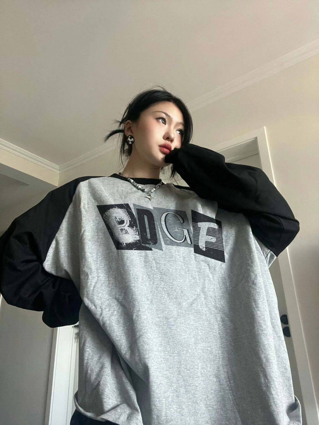 Oversized American-Style Long-Sleeve Black & Gray Tee