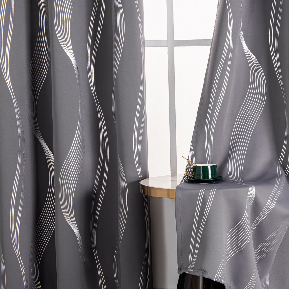 Solid-color Wavy-line Heat-transfer Silver Sun-blocking and Heat-insulating Curtain