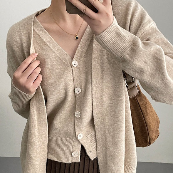 Simple V-neck Single Breasted Vest Knitted Cardigan Two-piece Short Sweater Suit for Women