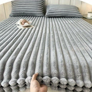 Luxury Plush Bedspread Extra Thick Soft Elegant Bed Cover With Deep Pocket