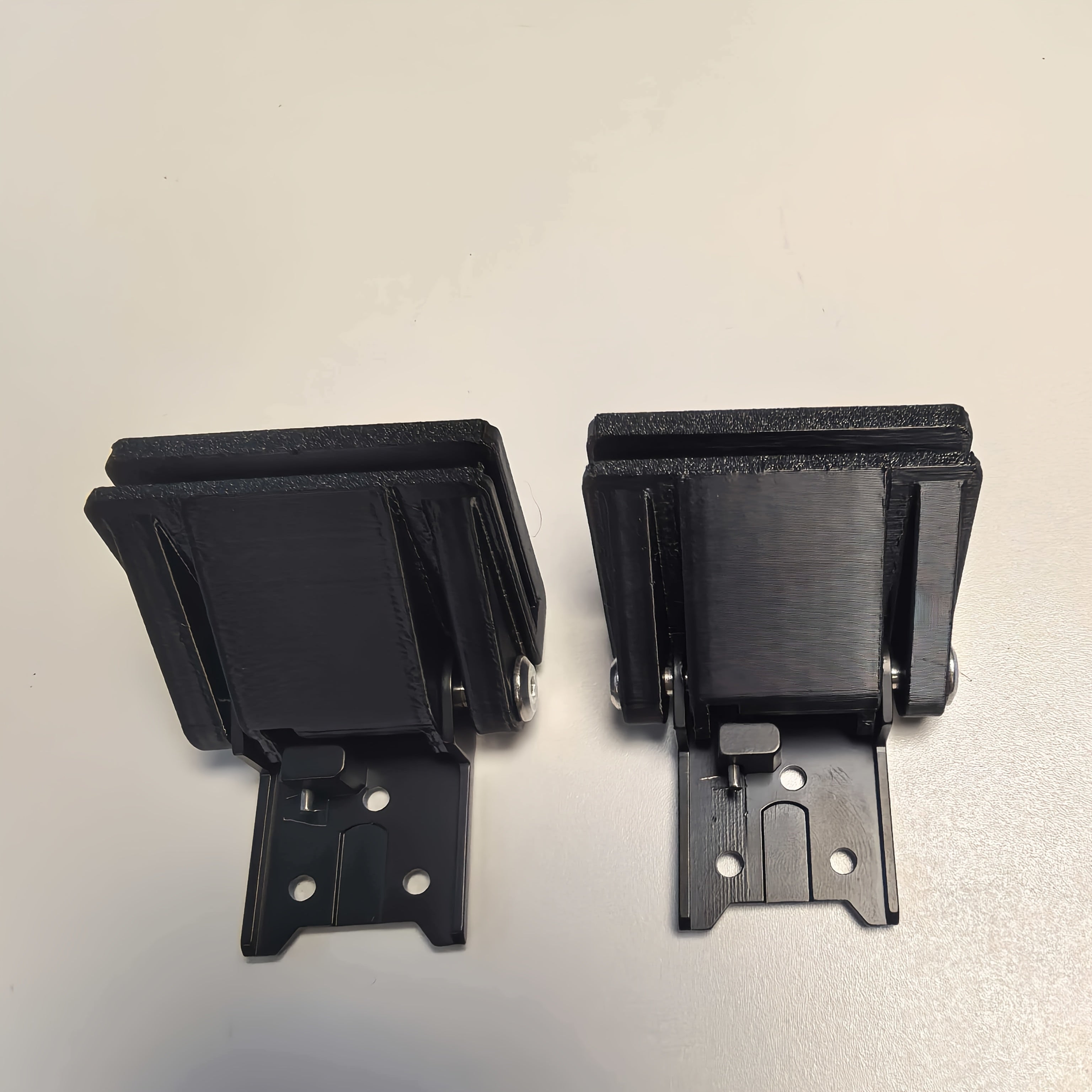 2-Piece Dust Cover Hinges for Turntables