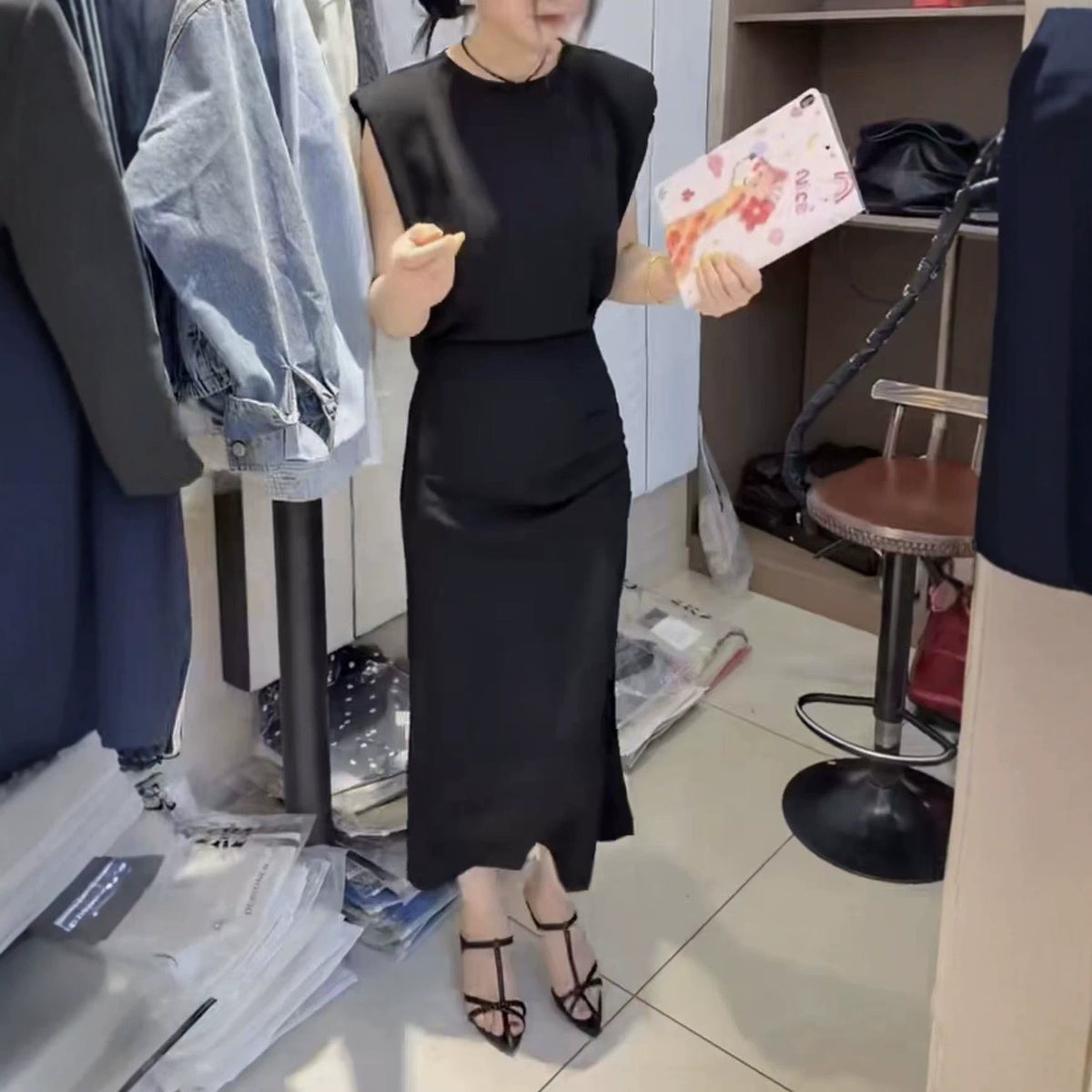 Designer-style Backless Sleeveless Dress for Women