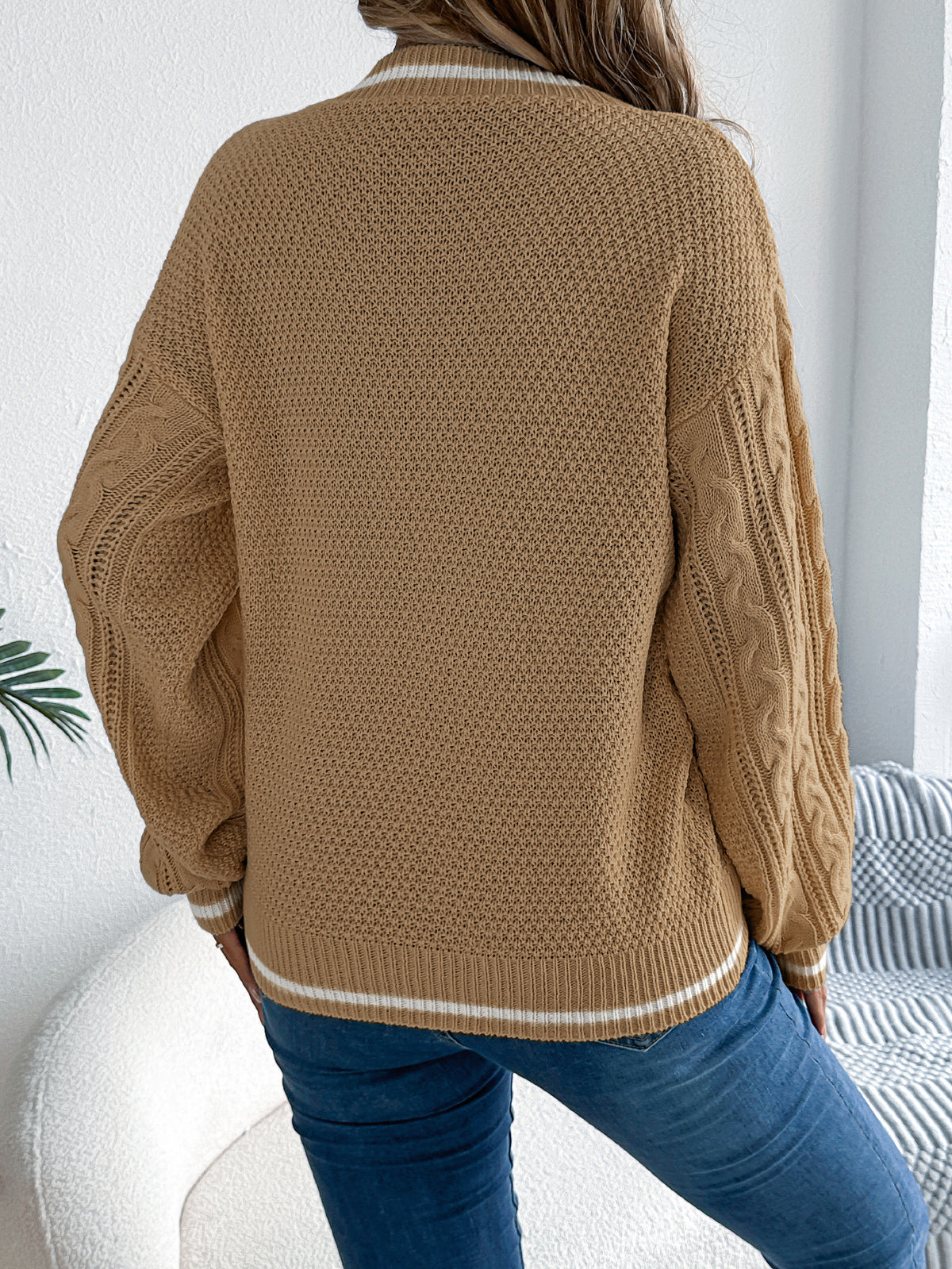 Color Block V-neck Cable Knit Lantern Sleeve Sweater