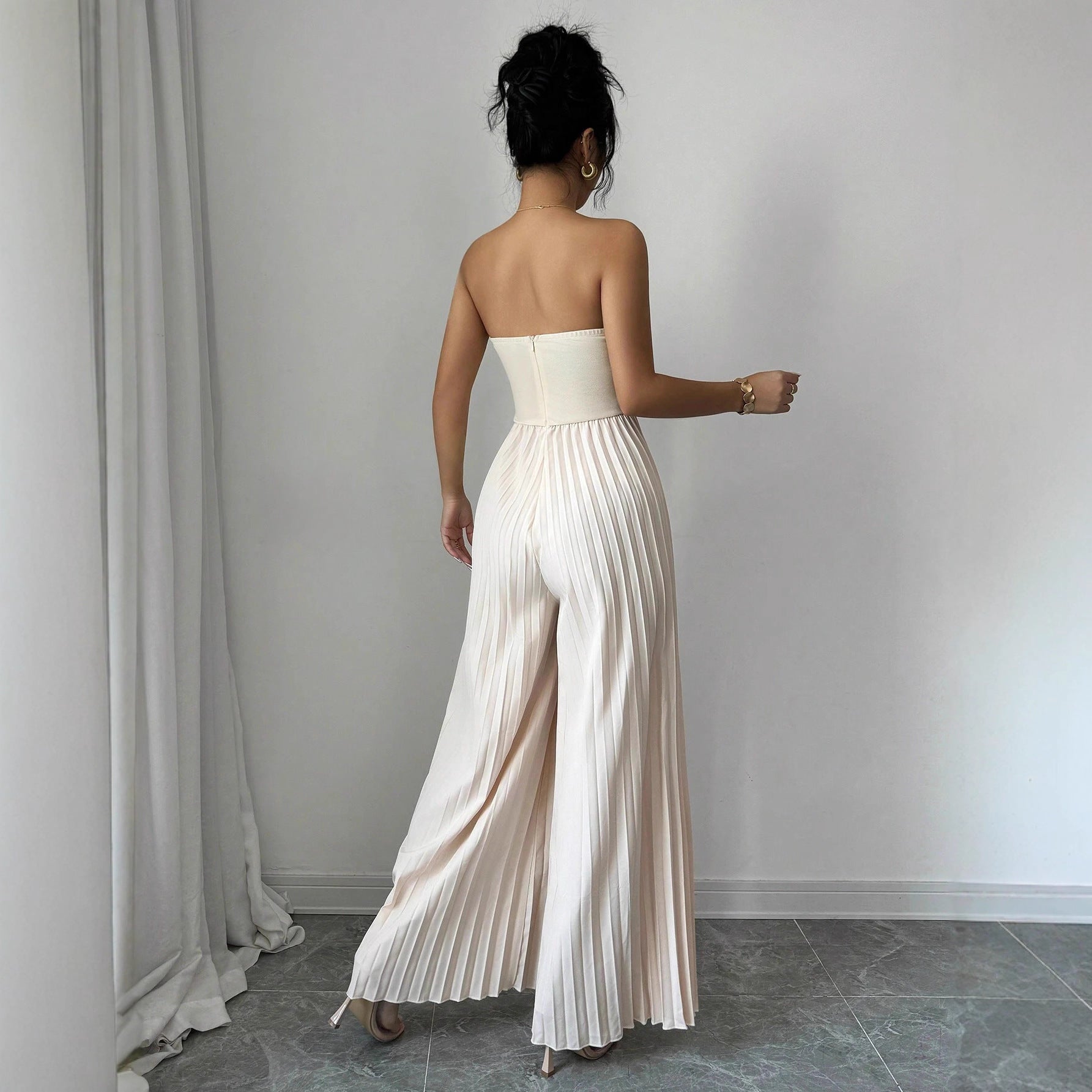 Chic Waist-Cinching Solid Tube Top Jumpsuit