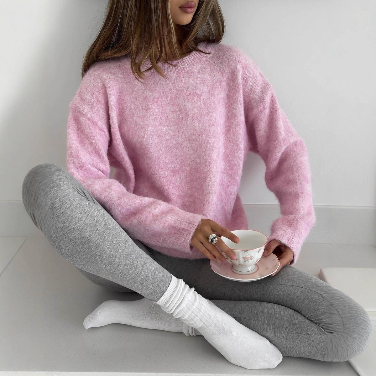Short-length Gray Pullover Women's Alpaca Round Neck Sweater