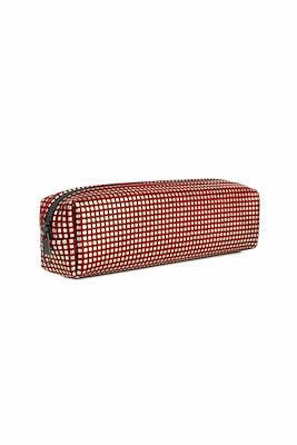 Compact faux leather pointed pencil case with hard plastic support