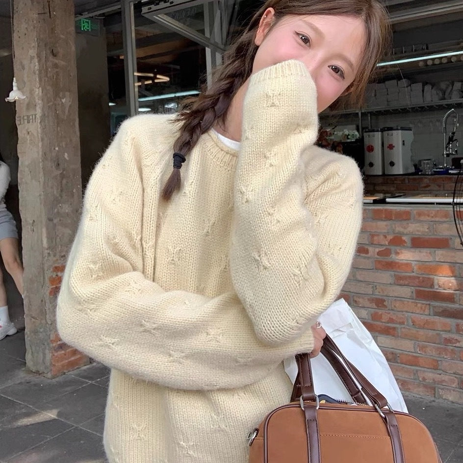 Women's Idle Style Soft Glutinous Sweater Loose Design Curling