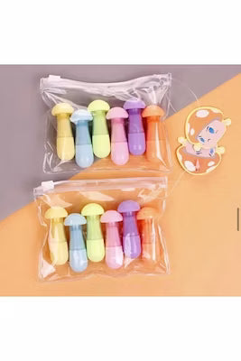 Set of 6 mini highlighters in clear wallet