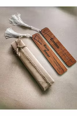 Custom personalizable bookmark