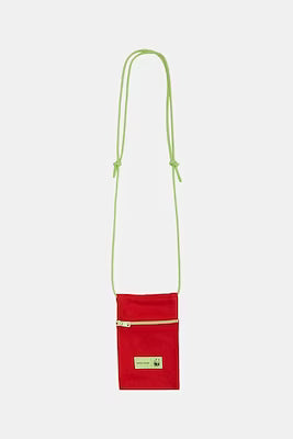 Adjustable phone bag with zipper closure and inner pocket