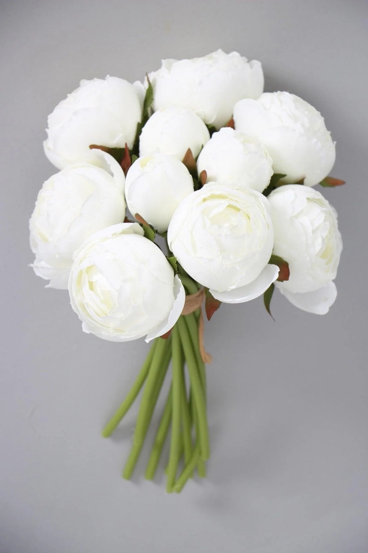 White peony rose bouquet
