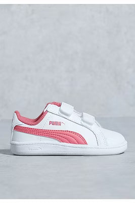 Lightweight baby shoes for first steps