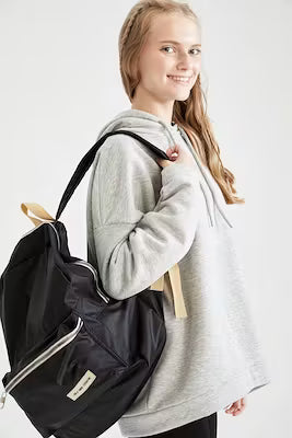 Unisex polyester school backpack with adjustable strap