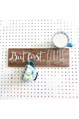 Wall-mounted solid wood cup and mug rack