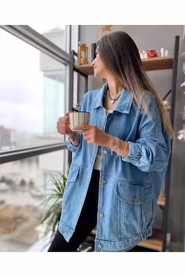 Classic blue denim jacket for everyday wear