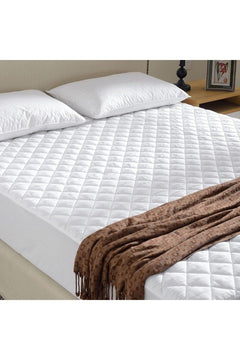 Quilted cotton mattress protector with fitted design for single beds