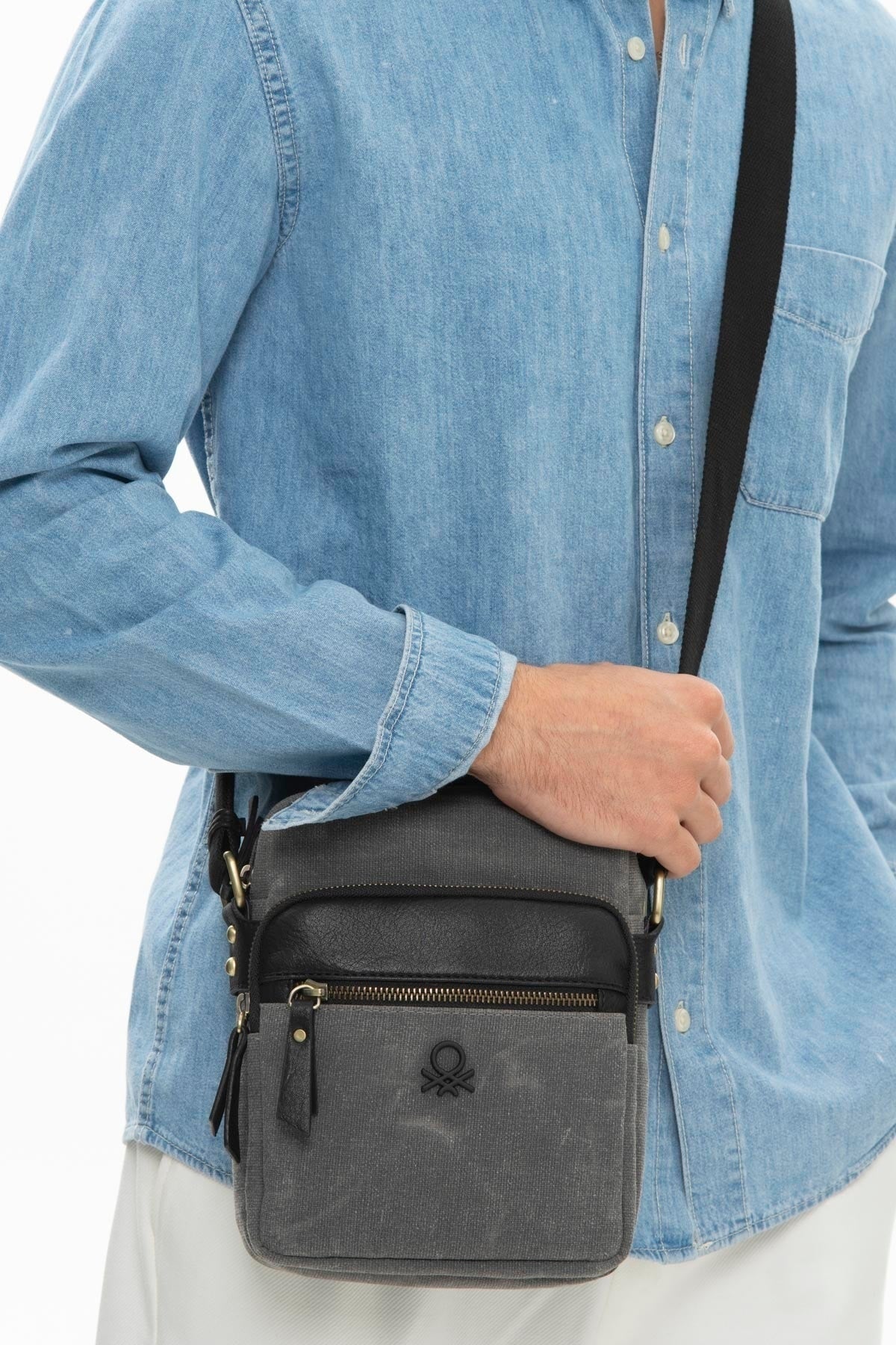 Benetton Men's Crossbody Bag Gray Bnt1013