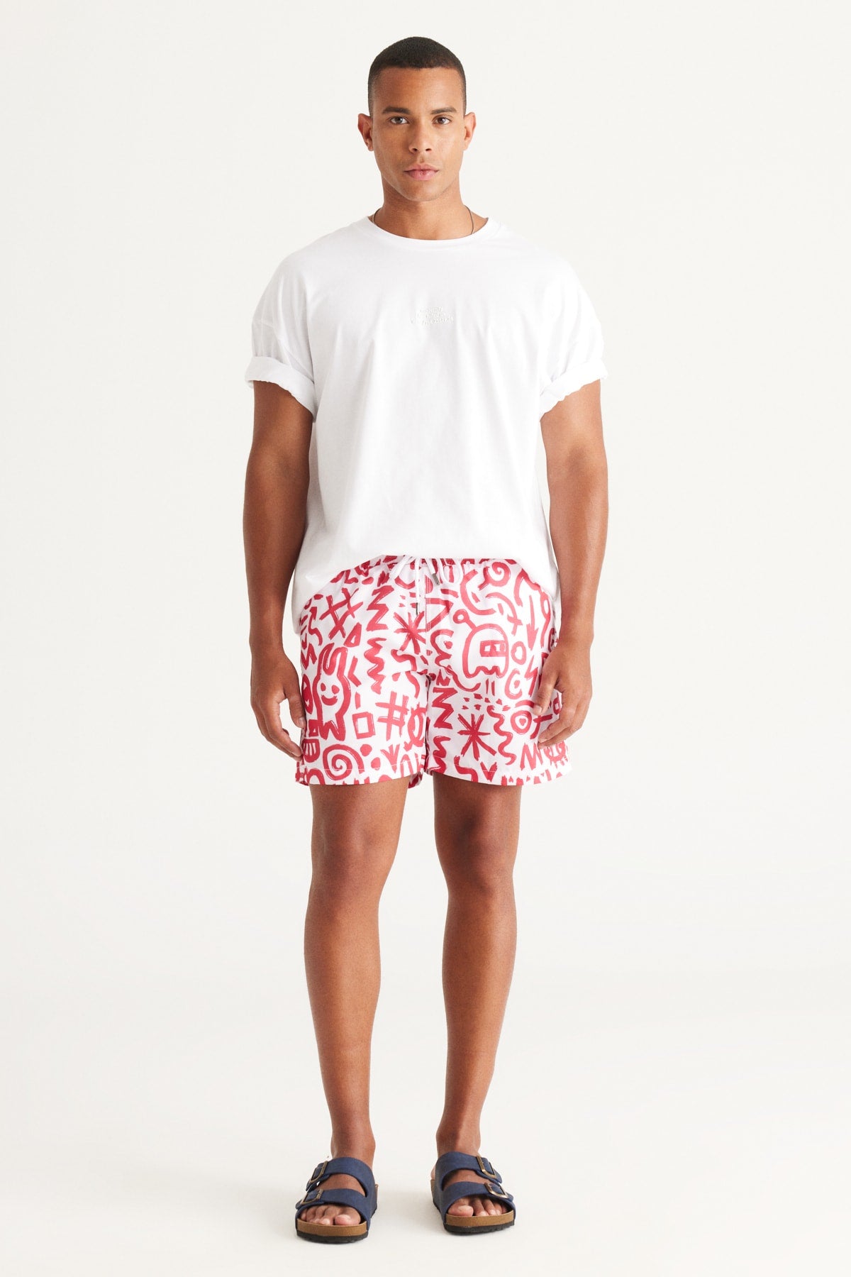 Men'S White Red Standard Fit Regular Fit Side Pockets Patterned Swimwear Marine Shorts