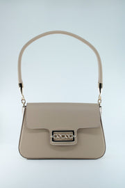 Women'S Beige Textured Magnet Clamshell Lined Hand And Arm Bag