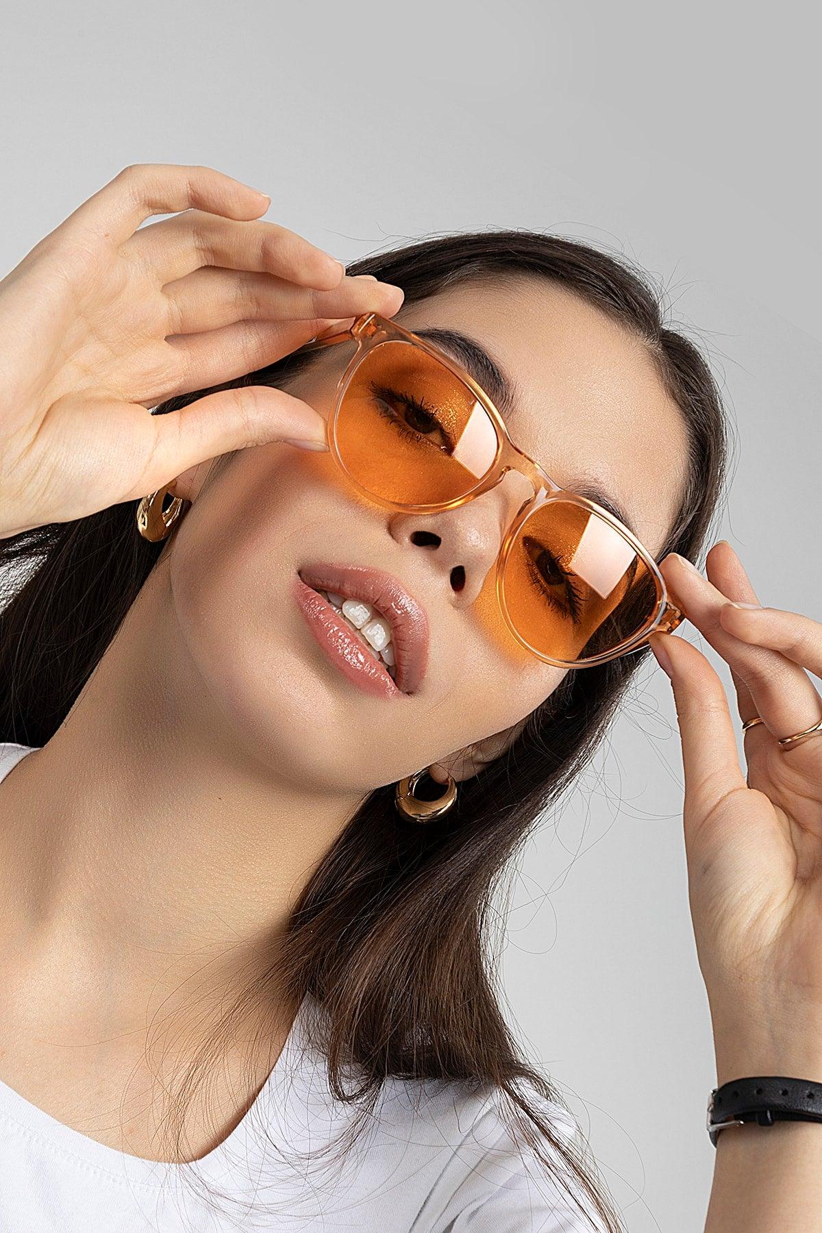 Erika Model Orange Women's Sunglasses - Swordslife