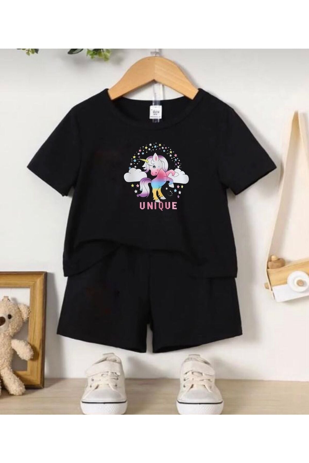 UNICORN UNIQUE PRINTED GIRL'S Shorts Set
