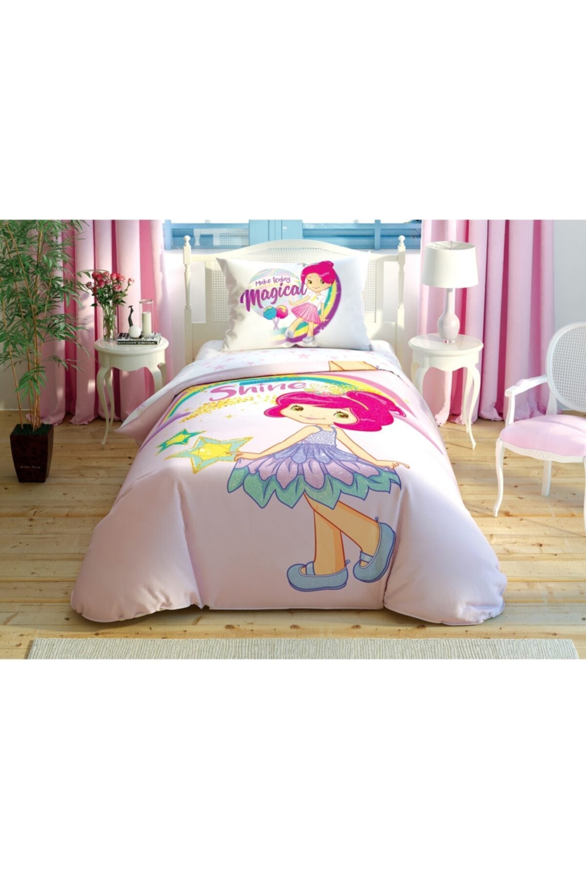 Single Strawberry Shortcake Shine Strawberry Girl Duvet Cover Set