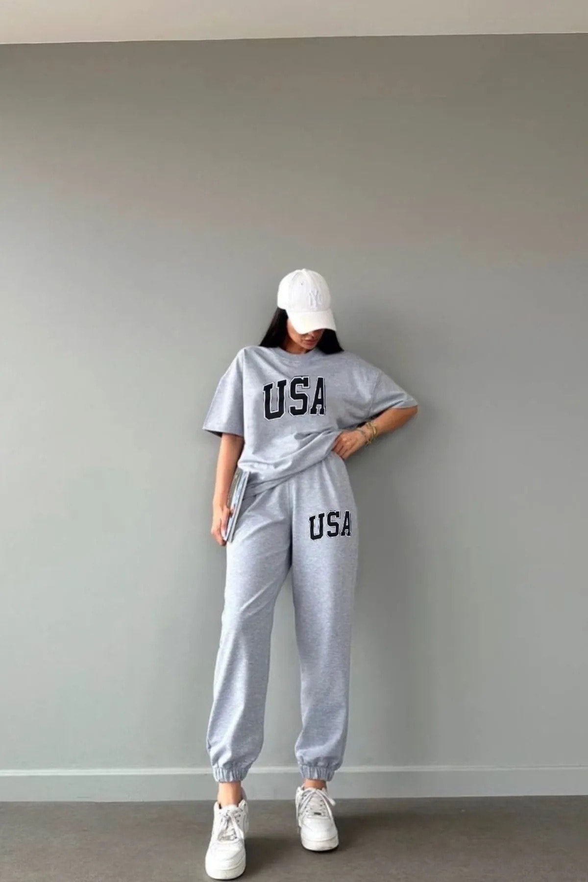 USA T-Shirt Jogginghose Jogger - Grau Bedruckte Unterseite Oberteil Trainingsanzug Oversize Rundhals