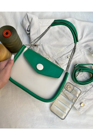 Damen Baguette-Tasche mit Kette in Grün/Creme