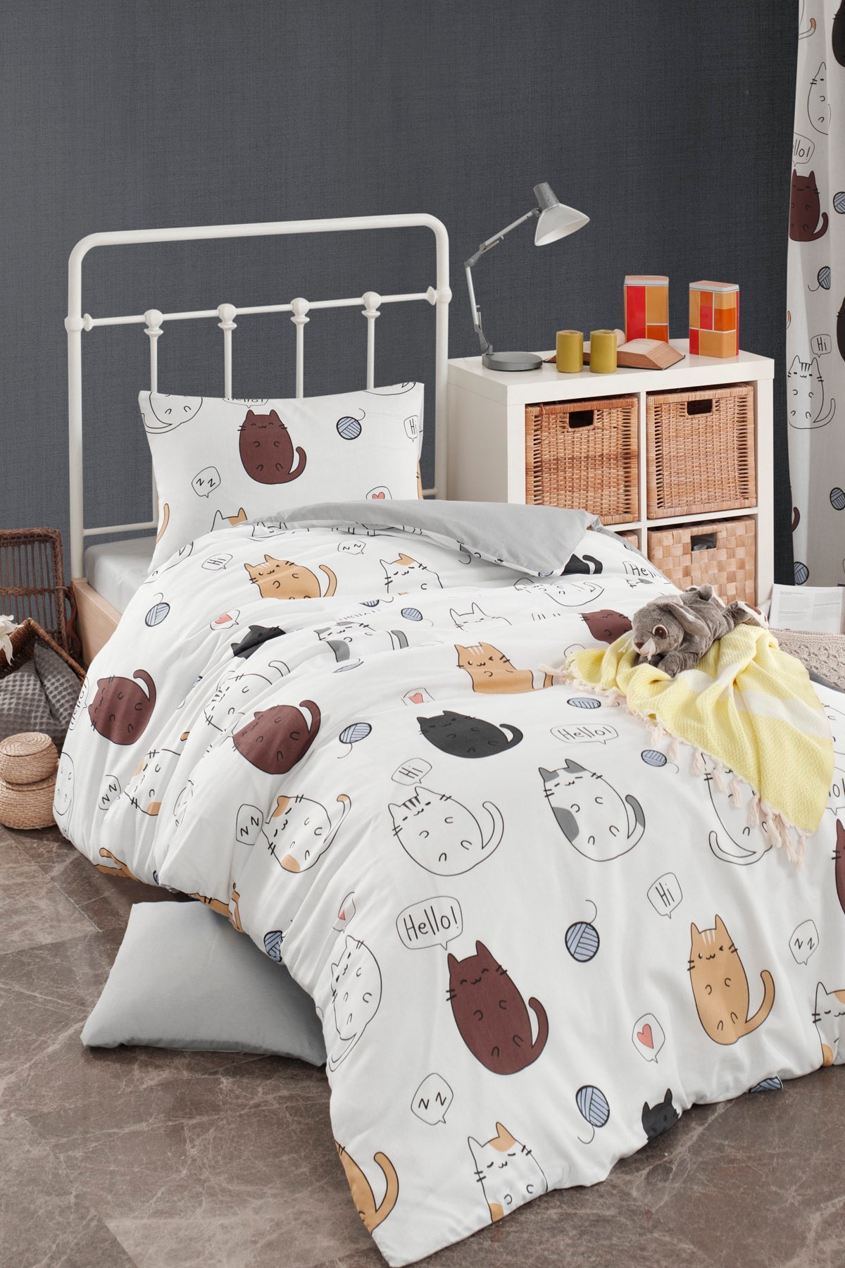 Easy To Iron Duvet Cover Set Single Hellocats White