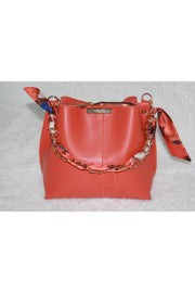 Orangefarbene Damen-Hand-, Arm- und Schultertasche aus weichem Leder mit 3 Fächern und Schalkette