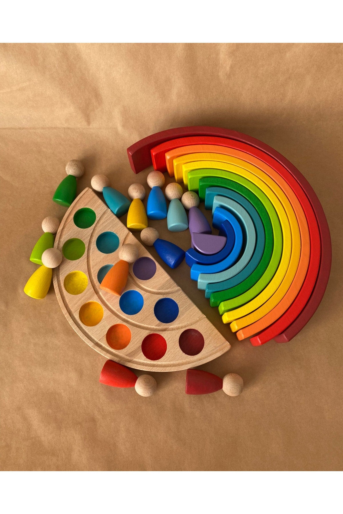 1 Jahr 12 Waldorf Regenbogen Peg Baby Tablett Set, Regenbogen 12 Stück farblich passendes Holzspielzeug