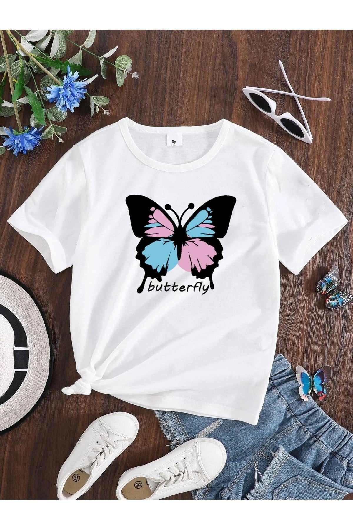 T-Shirt für Mädchen mit Rundhalsausschnitt und Schmetterlings-Print