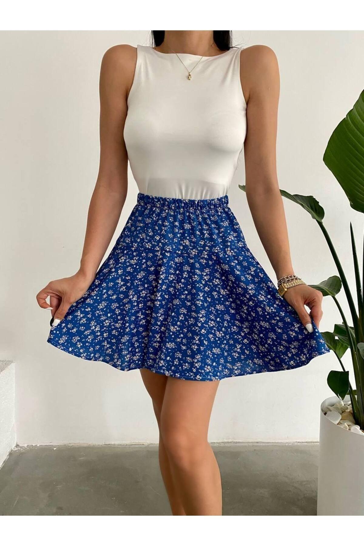 Flower Patterned Blue Short Skirt - Swordslife