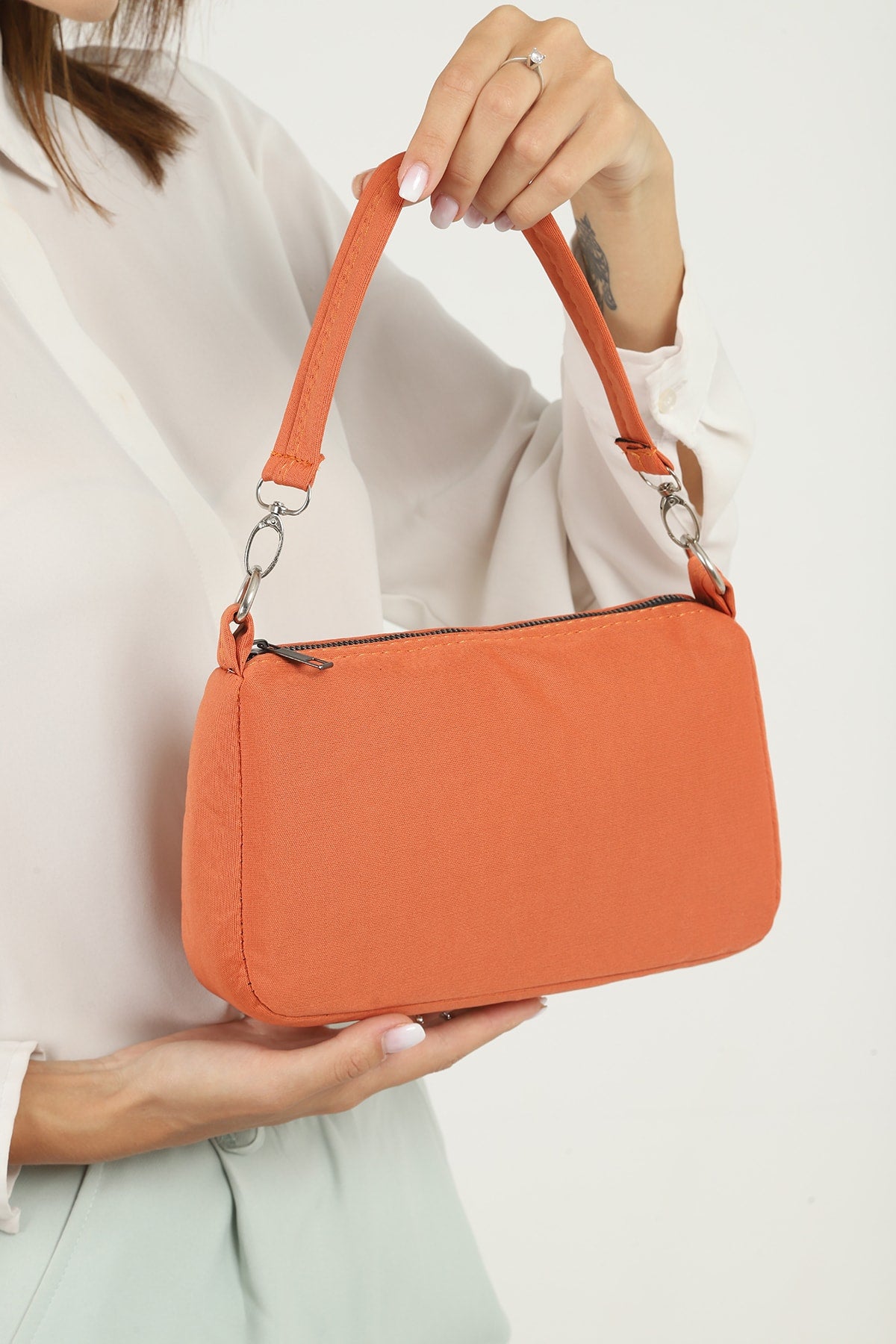 Orange U16 Daily Sport Canvas Fabric Baguette Women'S Hand And Shoulder Bag U:23 E:15 W:7
