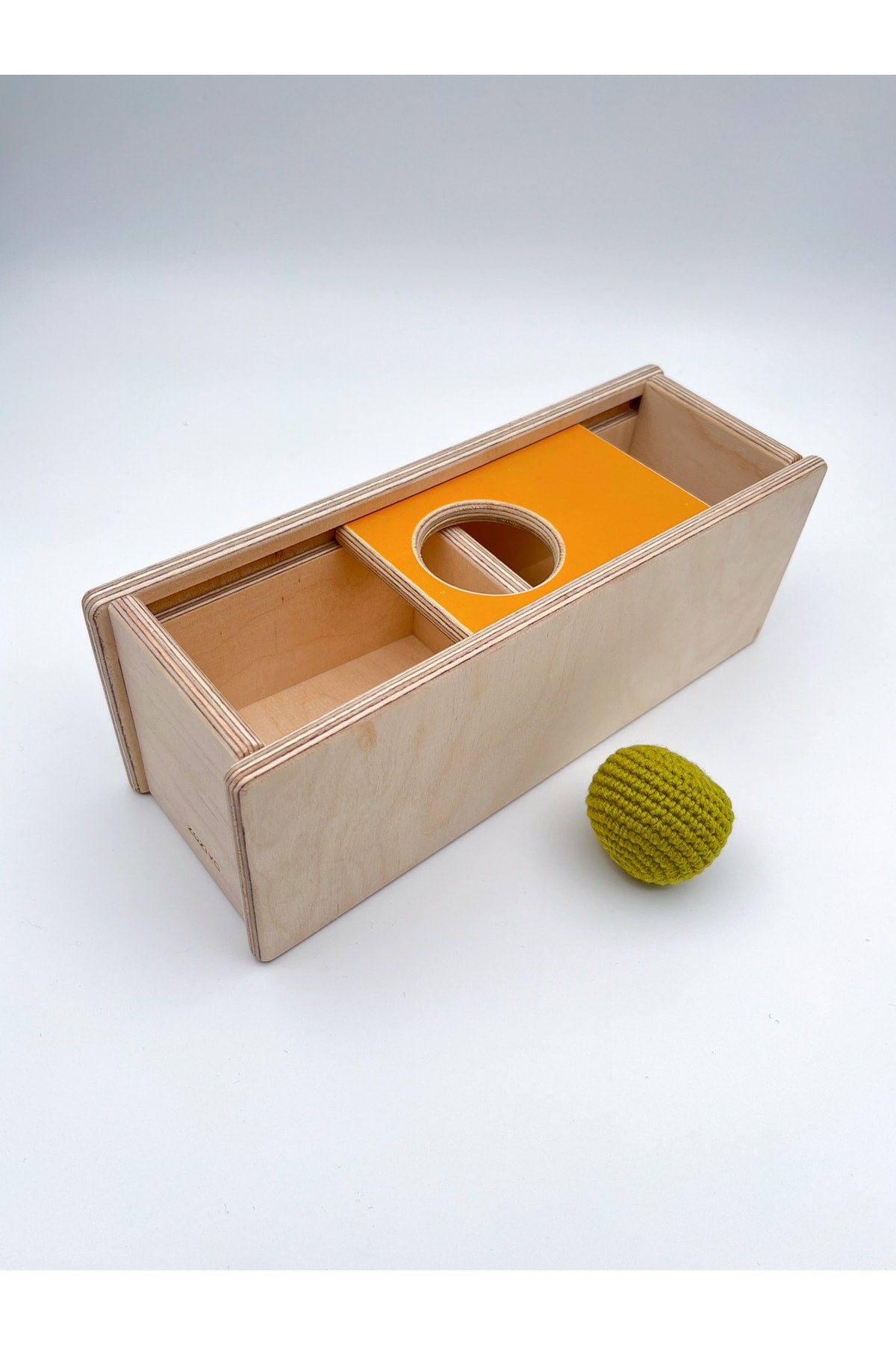 Montessori Top Sliding Box Toy , Object Persistence Box