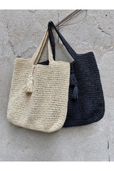 Tasseled Tote Straw Bag