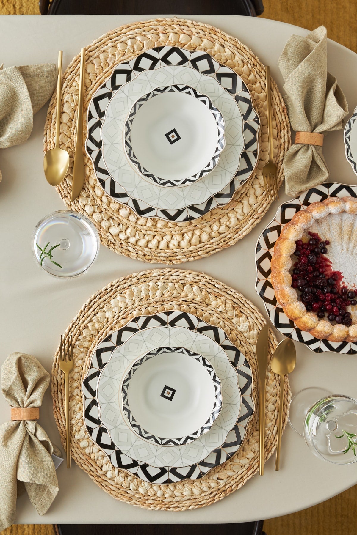 Almond Ethnic Porcelain 24-Piece Dinnerware Set For 6 Persons