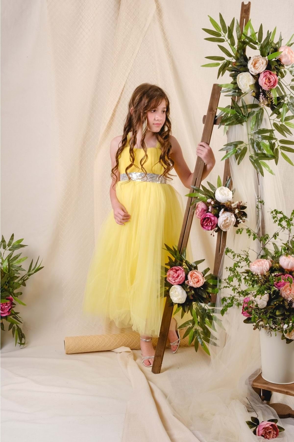 Girl's Satin Evening Dress with Back Gipe and Tulle Yellow