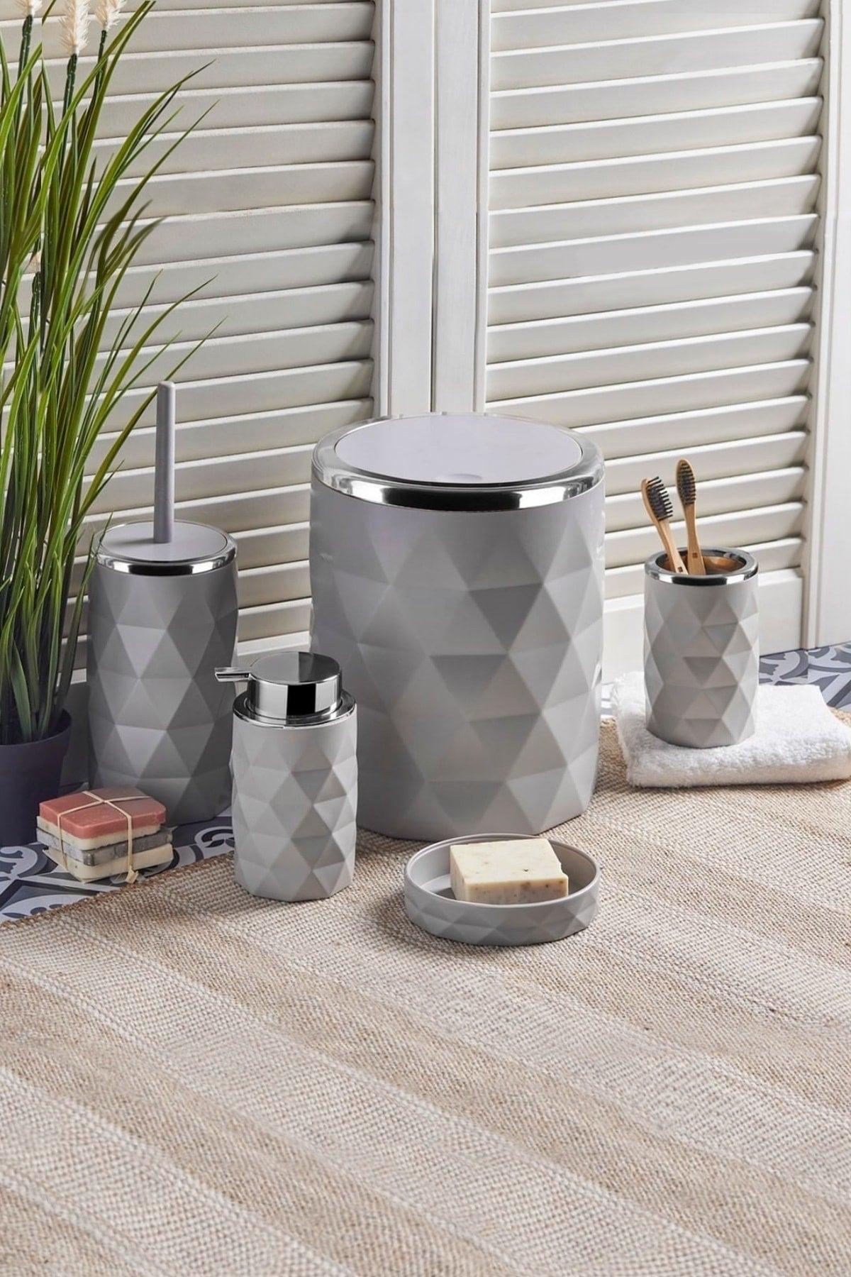 13221 Diamond 5 Piece Acrylic Plastic Bathroom Set Taupe Silver - Swordslife