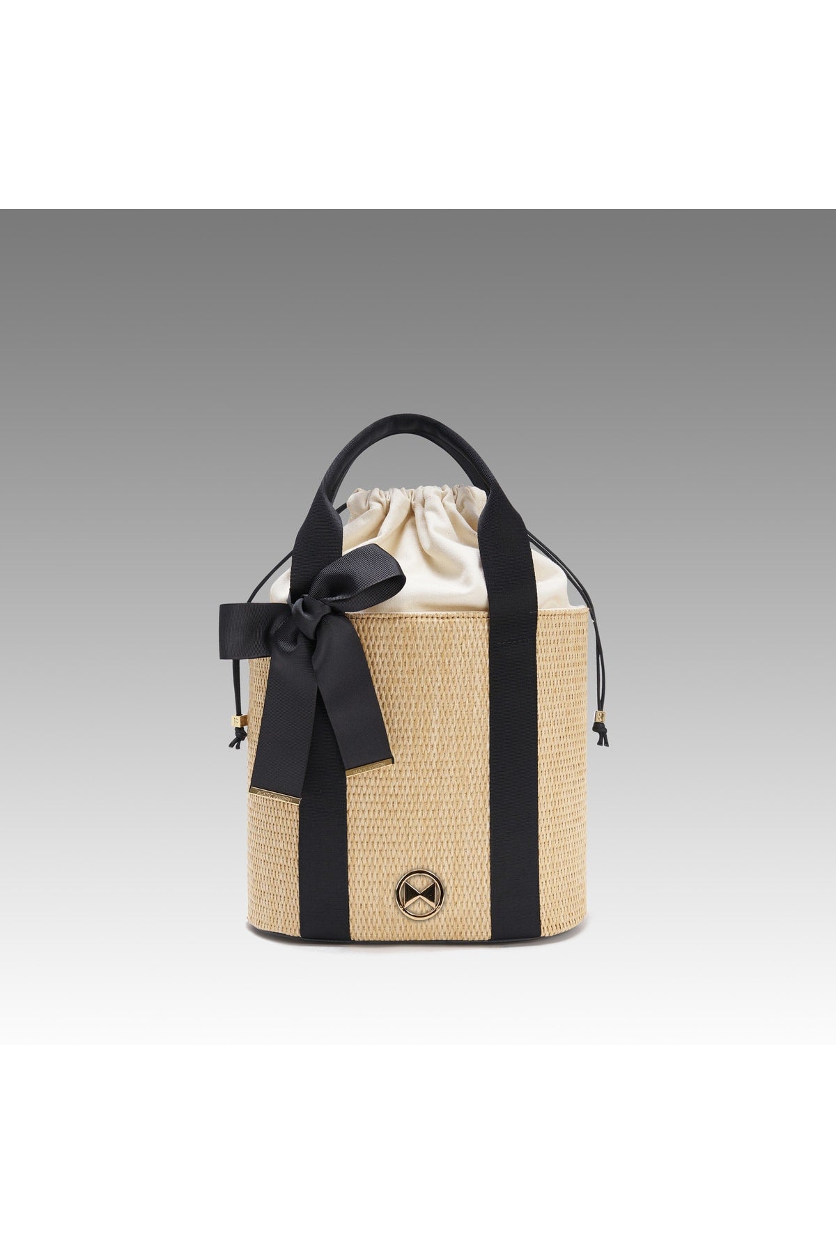 Raw Straw Bucket Hand Bag