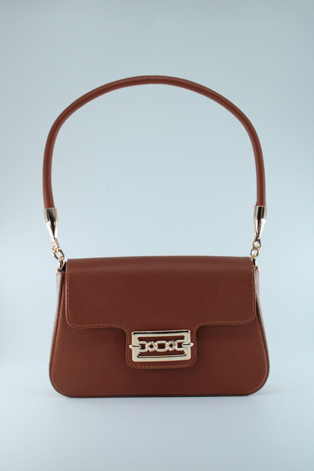 Women'S Textured Magnet Clamshell Lined Hand And Sleeve Bag