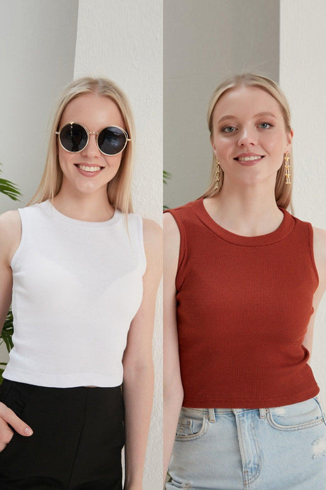 Women's White Tile Halter Neck 2 Piece Crop Blouse - Swordslife
