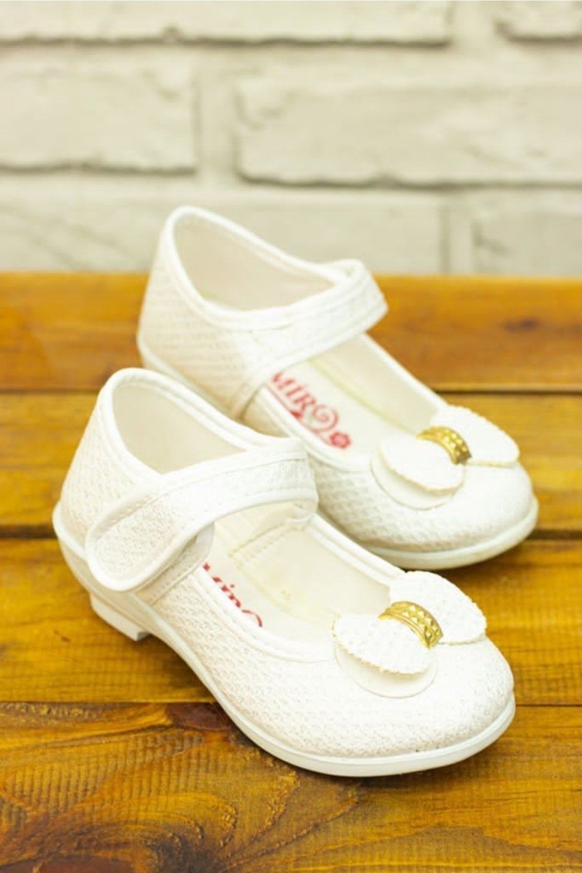 E Girl'S White Silvery Flats 1111172
