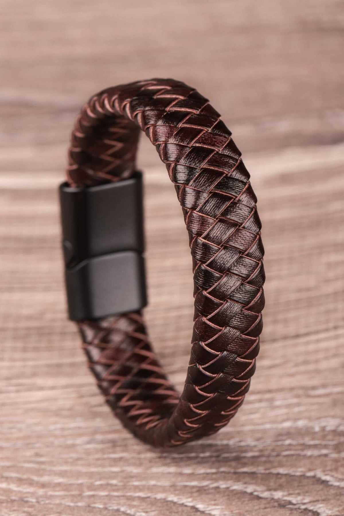 Magnet Genuine Leather Bracelet