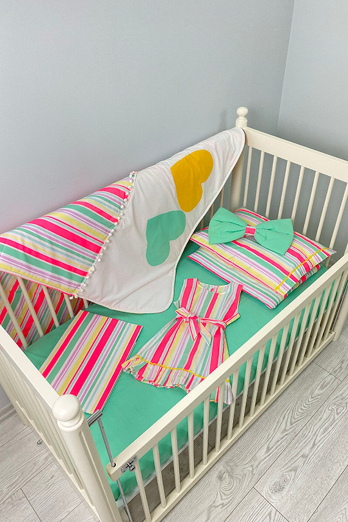 Stripe Patterned Turquoise Baby Duvet Cover Set, Quilt, Nightgown